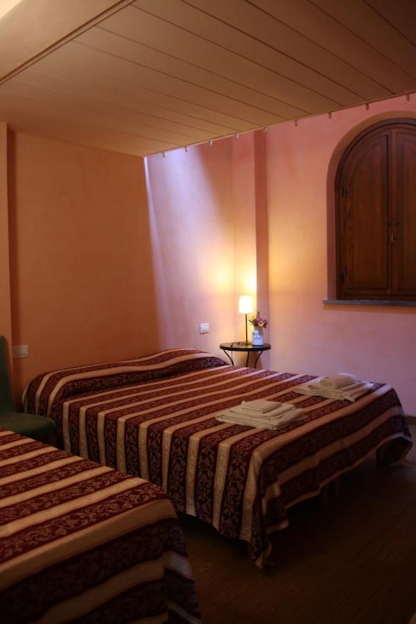 Casa Gaia Guest House Lucca Exterior foto